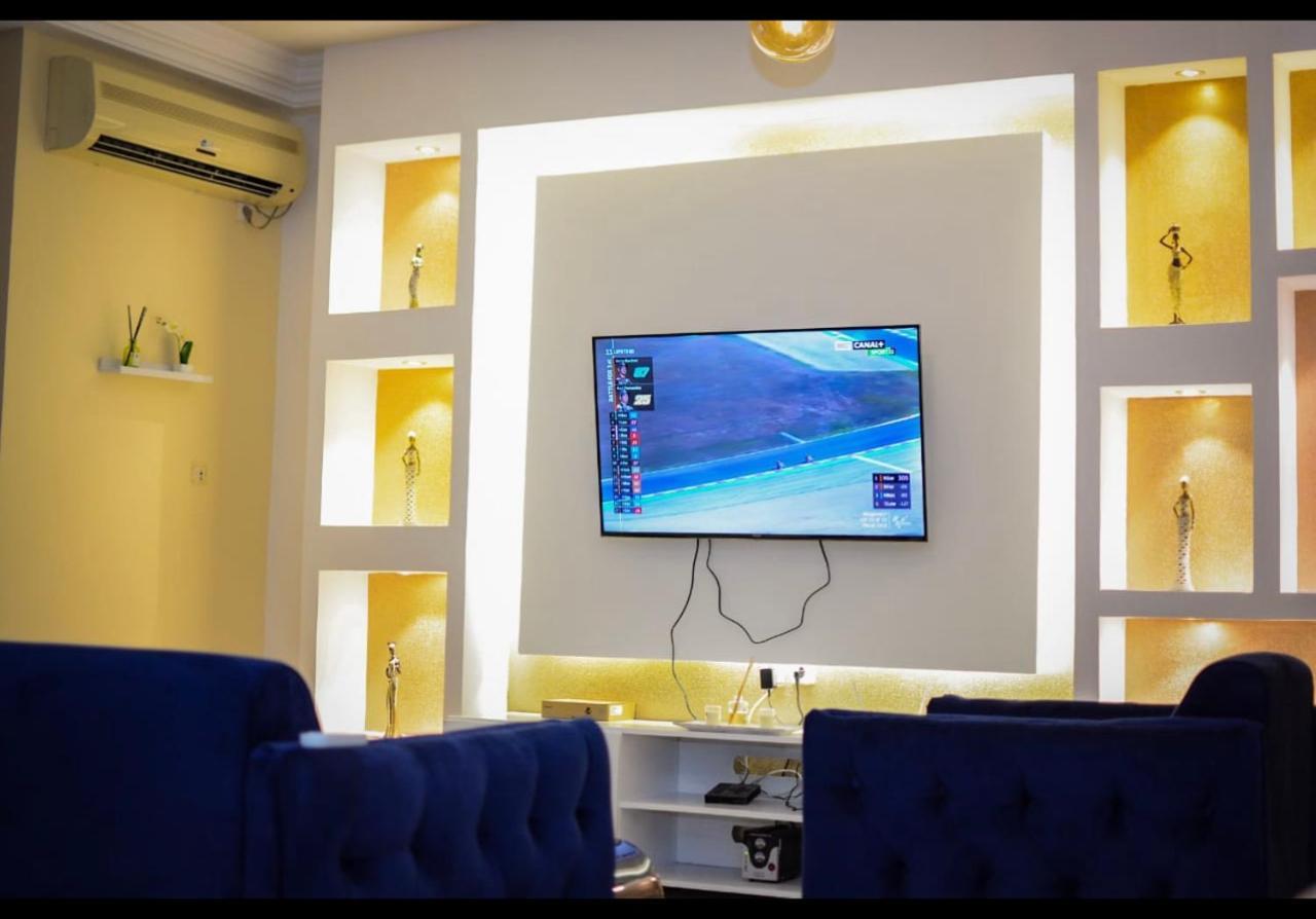 Appartement Cosy Goldy Bonapriso Douala Luaran gambar