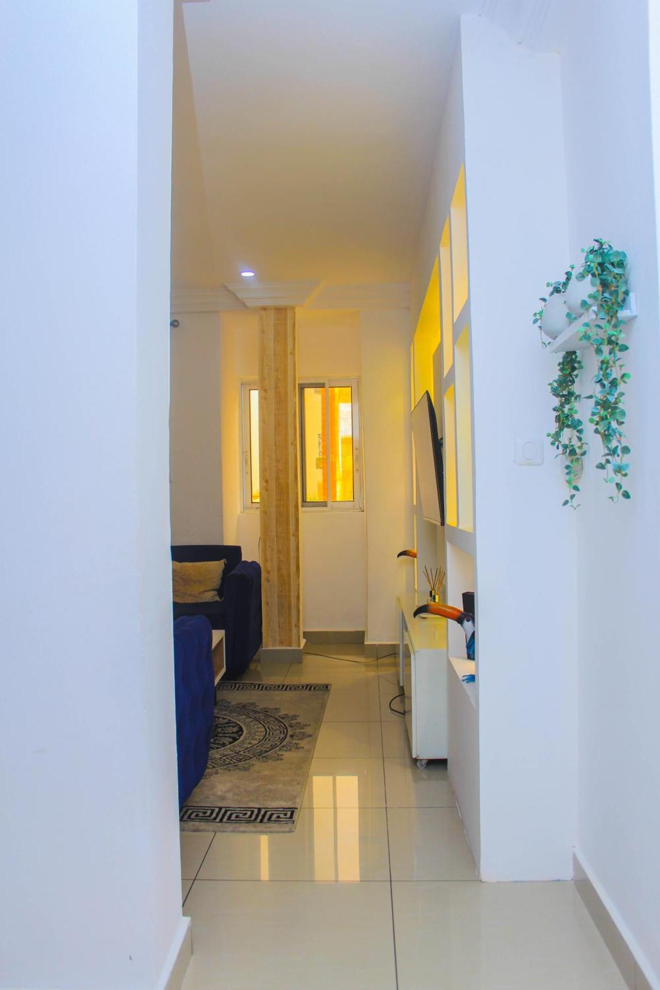 Appartement Cosy Goldy Bonapriso Douala Luaran gambar
