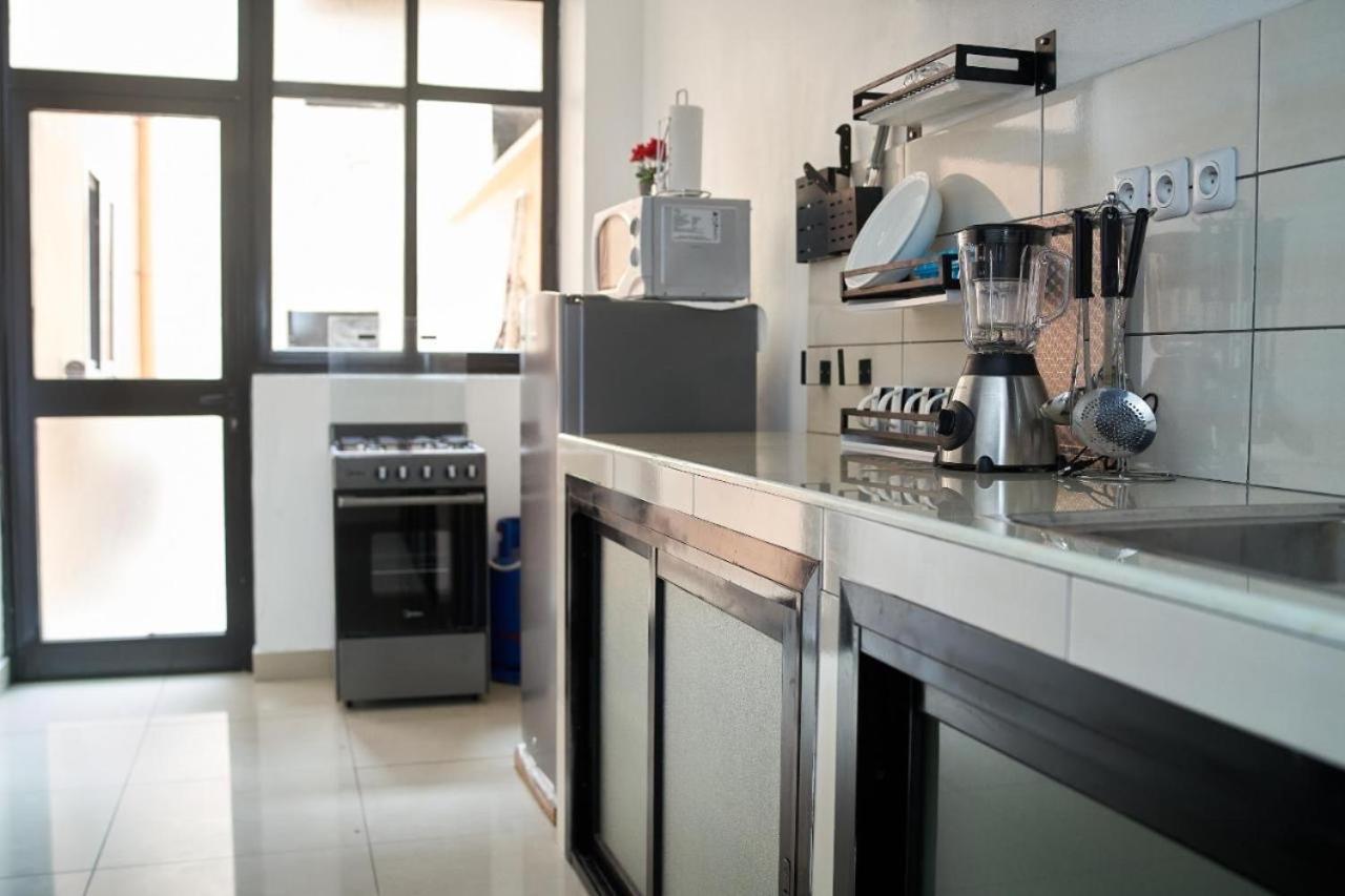Appartement Cosy Goldy Bonapriso Douala Luaran gambar